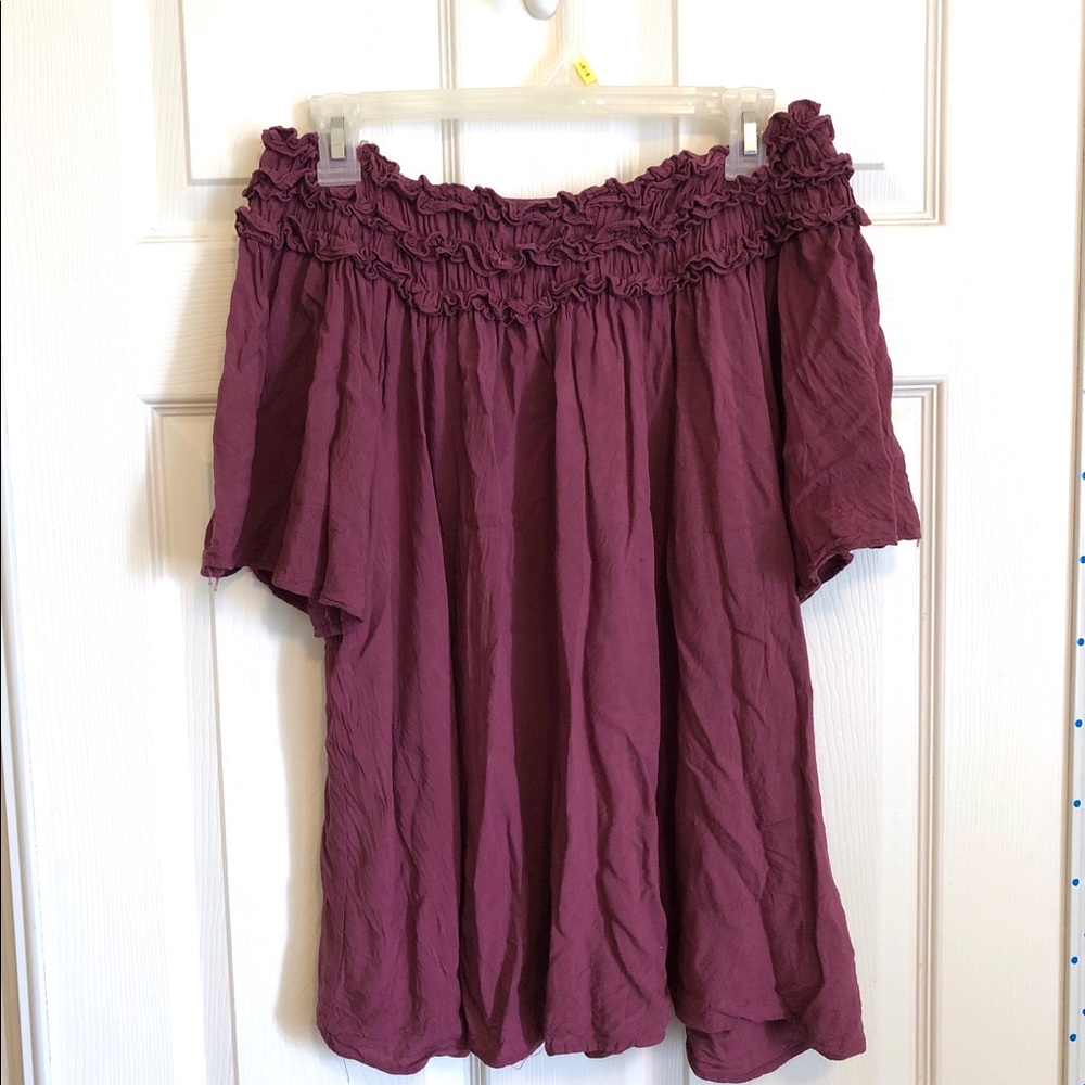 She + Sky | Off shoulder Top